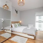 Albatross Towers Przymorze By Renters Daire *