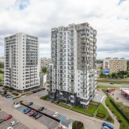 Albatross Towers Przymorze By Renters 아파트
