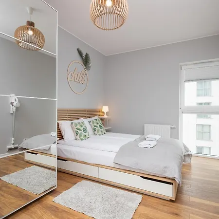 Albatross Towers Przymorze By Renters Appartement *